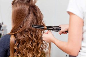 How to select a straightener for different hair types