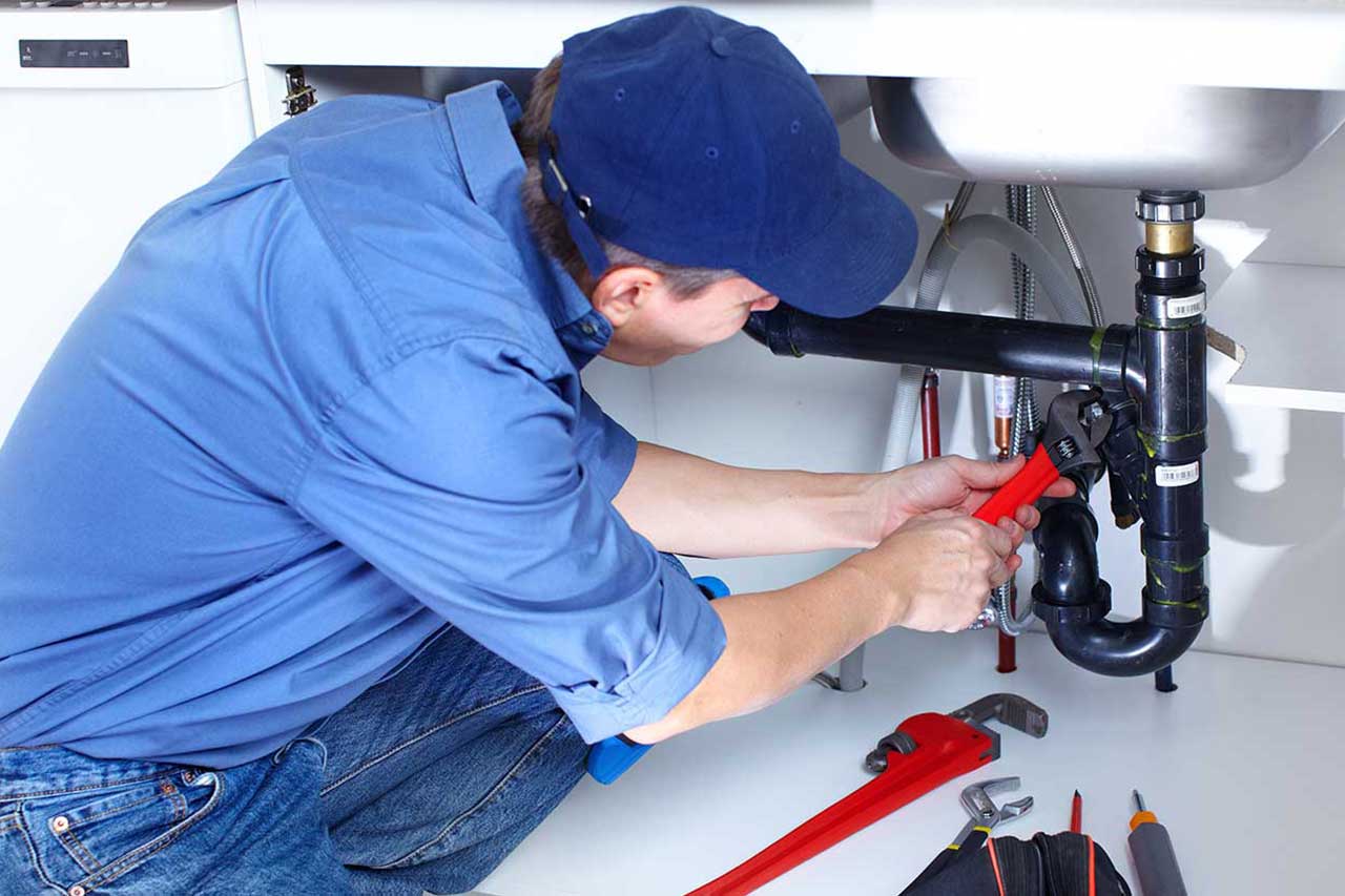 The Benefits of Hiring a Handyman for Your Home Maintenance Needs